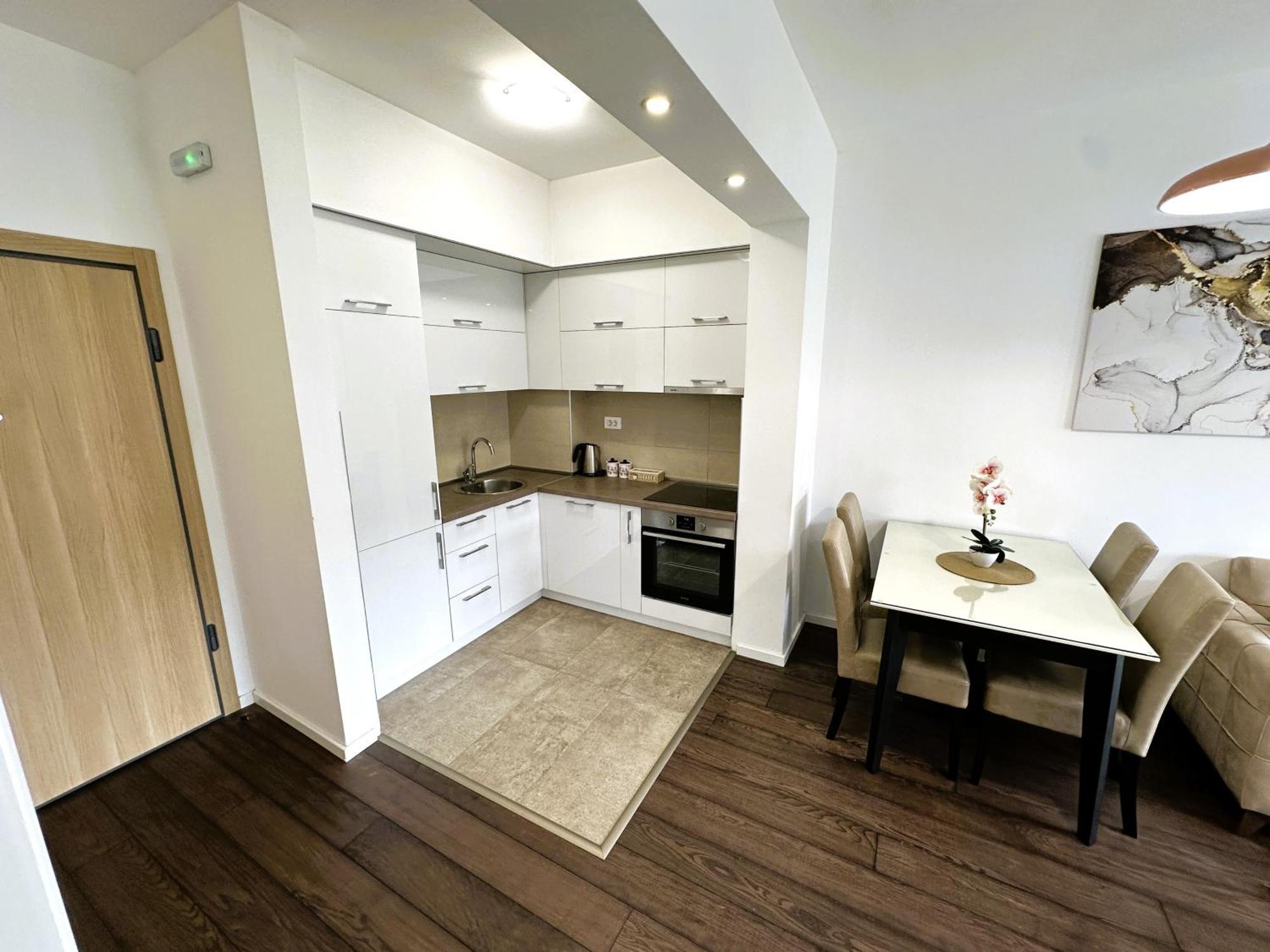 Stan Na Dan Podgorica Apartment Luaran gambar