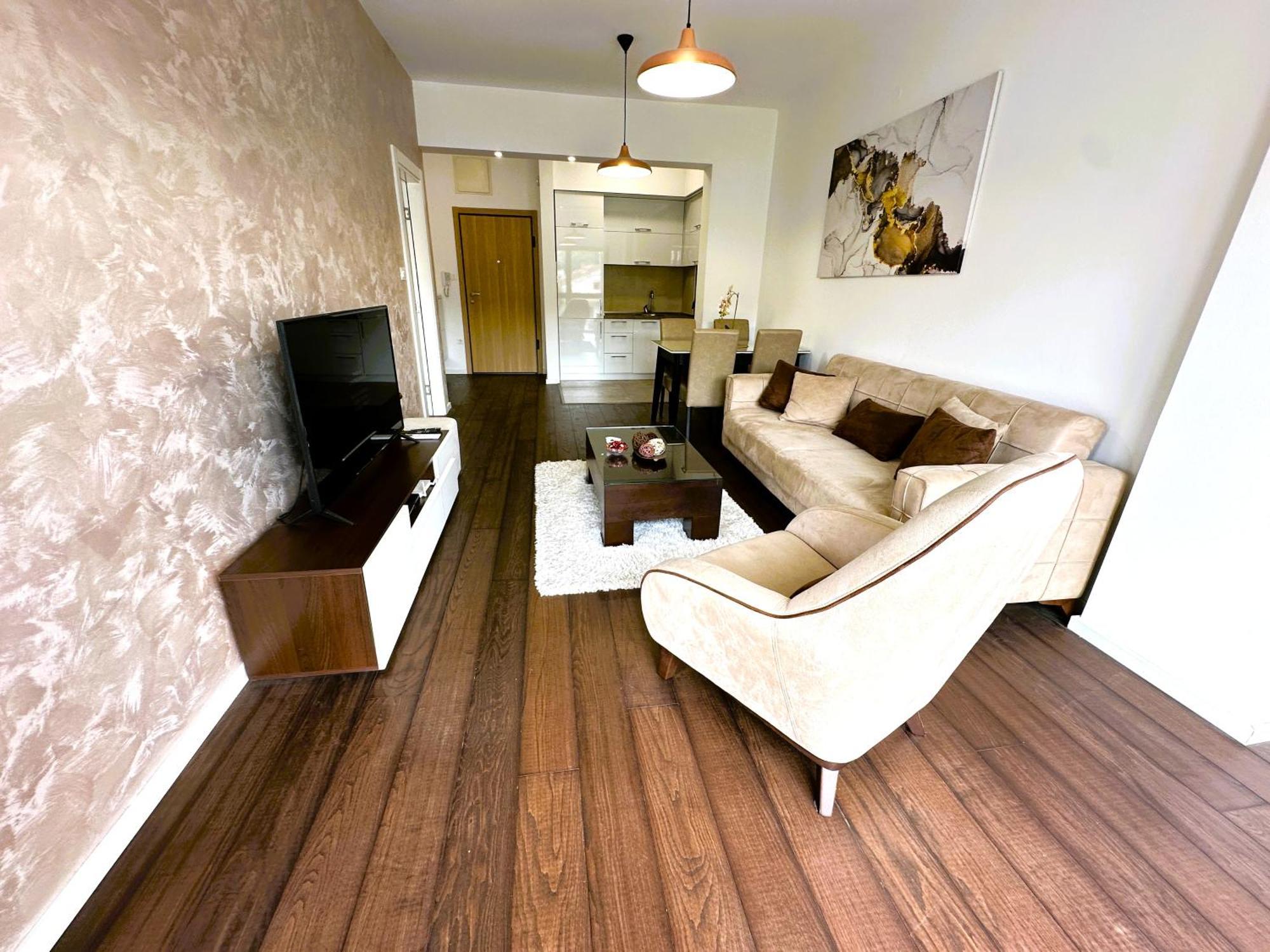 Stan Na Dan Podgorica Apartment Luaran gambar