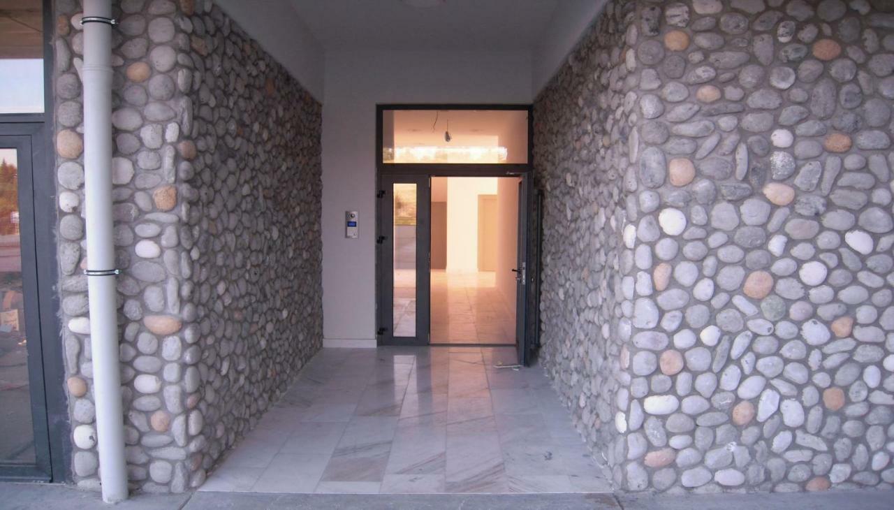Stan Na Dan Podgorica Apartment Luaran gambar